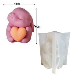 Khuôn Silicon - Động Vật - Thỏ Ôm Tim 9cm