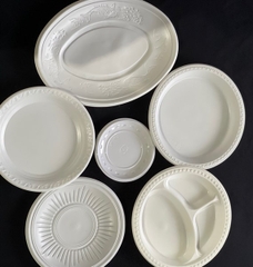 Dĩa Nhựa Oval THH - Sấp 50 Dĩa - 19cm