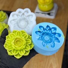 Khuôn Silicon - Hoa Sen Thái Nở - Mã C 8cm Màu Xanh Đúc Dày