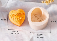 Khuôn Silicon - Trái Tim Kiểu - Tim Love 4.2cm