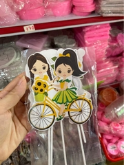 Set Cắm Bé Gái Xe Đạp Vàng Phụ Kiện Trang Trí Bánh