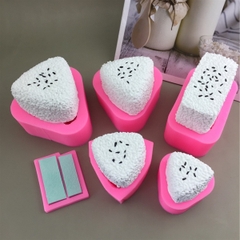 Khuôn Silicon - Món Ăn - Cục Cơm Tam Giác 8cm