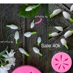 Khuôn Silicon - Hoa Nụ Vĩ 7c