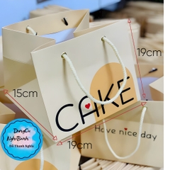 Túi Giấy - Quai Xách - Vuông 19x19cm Cao 15cm Màu Vàng