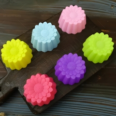 [10 cup] Khuôn Silicon - Cup Set 5cm - M42 - Hoa Cúc 2 Tầng