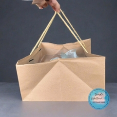 Túi Giấy - Quai Xách - Vuông 28.5x28.5cm Cao 15cm Kraft Nâu