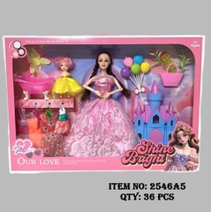 2546A5  HỘP BABY 2C KHỚP + 4 ÁO + LÂU ĐÀI , BỒN TẮM