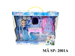 2001A HỘP BABY 1C NGƯỜI TUYẾT FROZEN + BÀN TRANG ĐIỂM , GHẾ + BÔNG TAI , 1 ÁO (CHỊ)