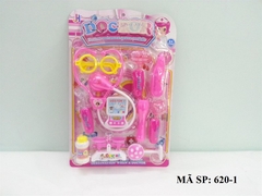 620-1 VĨ BÁC SĨ TAI NGHE+ CÂN+ MÁY ĐO TIM+ MẮT KIẾNG+ NHIỆT KẾ (HỒNG)