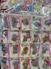 XG-905 VỈ 20C ĐÍNH ĐÁ MÓC KHÓA BABY THREE