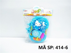 414-6 TÚI THAU TẮM + DÙ + BÀN 3 GHẾ + 2C MÈO KITTY (PVC)