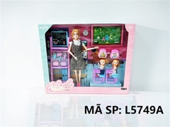 L5749A HỘP BABY 1C KHỚP GIÁO VIÊN + 2C BÉ HỌC SINH + 2C CẶP + BẢNG VIẾT Qjoele L5749