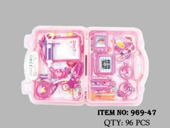 969-47  VỈ ÉP VALI BÁC SĨ TAI NGHE, KÉO, MẮT KIẾNG