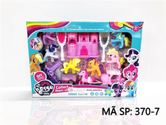 370-7 HỘP NGỰA PONY 6C + LÂU ĐÀI + XE NGỰA + GƯƠNG, LƯỢC, MÁY SẤY