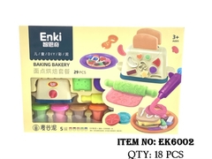 EK6002 HỘP ĐẤT SÉT LÀM BÁNH + MÁY NƯỚNG BÁNH + 5 HỦ