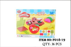 F018-19 HỘP ĐẤT SÉT LÀM BÁNH + KHUÔN