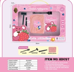 HD097  HỘP KHẢO CỔ GẤU DÂU