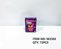 W2302 HỘP LOGO RÁP 3D GẤU BRICKS 592 MIẾNG Building Block