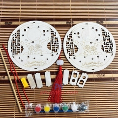 Set lồng đèn trung thu bằng gỗ tự tô màu cho bé (đủ phụ kiện đèn led, tua rua, màu, tay cầm) - Tết trung thu