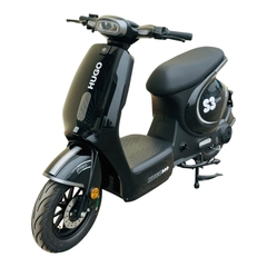 Xe máy điện Hugo S3 màu đen bóng