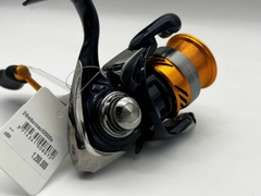 DAIWA 24 REVROS LT2000S (USED)