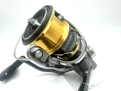 SHIMANO 20 TWIN POWER 3000MHG (USED)