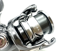 SHIMANO 21 COMPLEX XR C2000 F4 HG (USED)