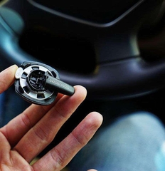 Nước Hoa Ô Tô Febreze Cao Cấp Kẹp Cửa Gió Điều Hòa Xe Hơi Febreze Car Vent Air Freshener (nhiều mùi)