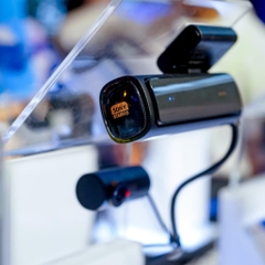 Camera Hành Trình VIETMAP TS-5K Ghi Hình Ultra 4K Cảnh Báo Giao Thông và Ra Lệnh Giọng Nói