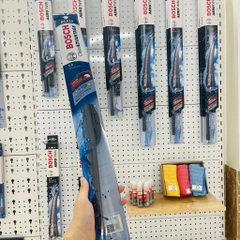 Gạt Mưa Ô Tô Bosch Clear Advantage Loại Thân Mềm Không Xương - HÀNG CHÍNH HÃNG