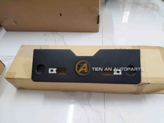 Ốp Bắt Biển Số Nissan Almera 2021–2024 – Mã 96210-5EK0A | Phụ Tùng Ô Tô Tiến An