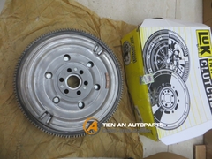 Bánh đà Mazda BT50 LUK - 415041010