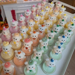 Nhiều nến thơm Tealight