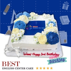 Bánh kem sự kiện trung tâm Tiếng Anh