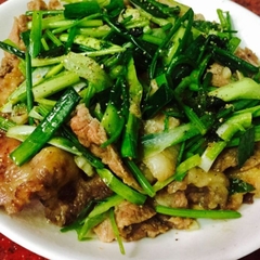 Tỏi tây sạch Lâm Thao - Túm 100g
