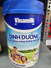 Sữa bột nguyên kem Vinamilk - Hộp 900g