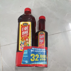Cặp đôi nước mắm Nam Ngư Đệ Nhị chai 900g + Nam Ngư Chinsu chai 300g