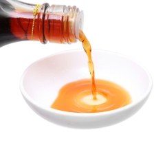 Nước mắm Phú Quốc hiệu Quốc Vị 40 độ đạm - chai 520ml