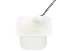 Sữa chua ăn Vinamilk ít đường - Hộp 100g