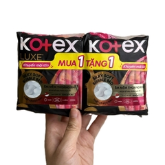 Băng vệ sinh Kotex LUXE ngày có cánh 23cm- gói 8 miếng  ( mua 1 tặng 1)