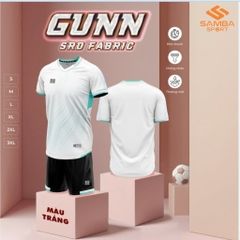 Quần áo bóng đá Riki Gunn