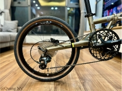 Xe đạp gấp Fnhon Gust 20' phanh đĩa màu Titanium