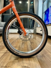 Xe đạp minivelo Silverock Dewy 20' phanh đĩa màu Matte Orange