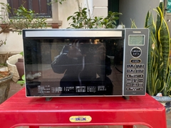 Lò vi sóng Toshiba ER-V18