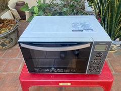 Lò vi sóng Toshiba ER-V18