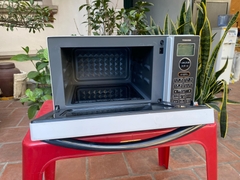 Lò vi sóng Toshiba ER-V18