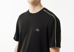 Áo Thun Lacoste Nam Viền Vai Dáng Regular TH1411-00-6VT Màu Đen