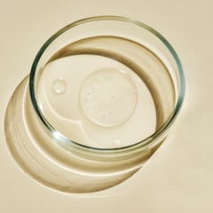 NeBiolina Dung Dịch Vệ Sinh Chiết Xuất Yến Mạch Hữu Cơ Cho Bé Từ 3 Tuổi Và Người Lớn 200ml