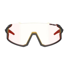 Tifosi Stash Kính Mát Thể Thao Nửa Gọng Dành Cho Đạp Xe, Chạy Bộ, Pickleball Thiết Kế Đệm Êm Tai, Mũi Gọng Màu Đen Matte Gunmetal Tròng Đổi Màu Đỏ Clarion Red Fototec
