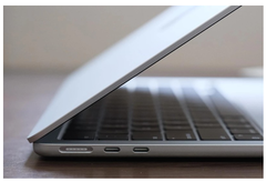 Macbook Air M2 13 like new
